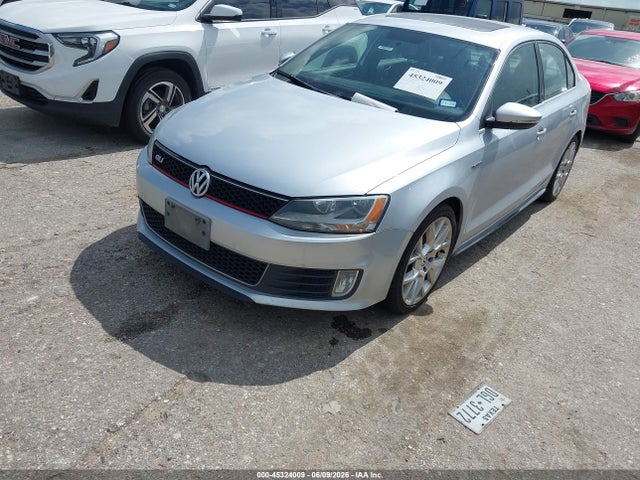 2014 Volkswagen Jetta Gli Edition 30 მანქანა იყიდება აუქციონზე, vin: 3VW4S7AJ7EM336189, აუქციონის ნომერი: 45324009