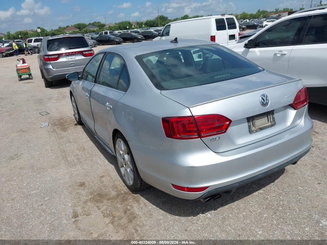 2014 Volkswagen Jetta Gli Edition 30 მანქანა იყიდება აუქციონზე, vin: 3VW4S7AJ7EM336189, აუქციონის ნომერი: 45324009