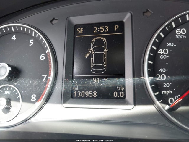 2014 Volkswagen Jetta Gli Edition 30 მანქანა იყიდება აუქციონზე, vin: 3VW4S7AJ7EM336189, აუქციონის ნომერი: 45324009
