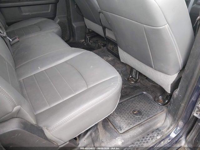 1C6RR7KG2JS294207 RAM 1500 Tradesman 4x4 5&#039;7 Box