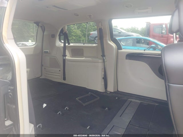 Aukcja sprzedaży 2011 Chrysler Town & Country Limited, vin: 2A4RR6DG1BR683868, numer aukcji: 45324040