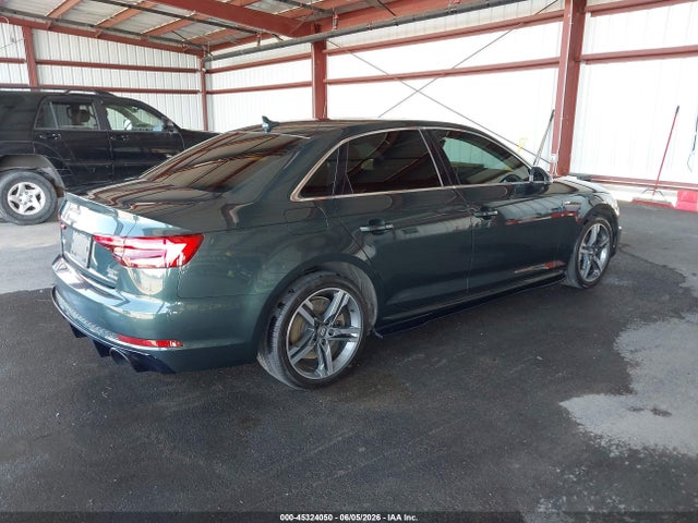 45324050 :رقم المزاد ، WAUENAF43HA162389 vin ، 2017 Audi A4 2.0t Premium مزاد بيع