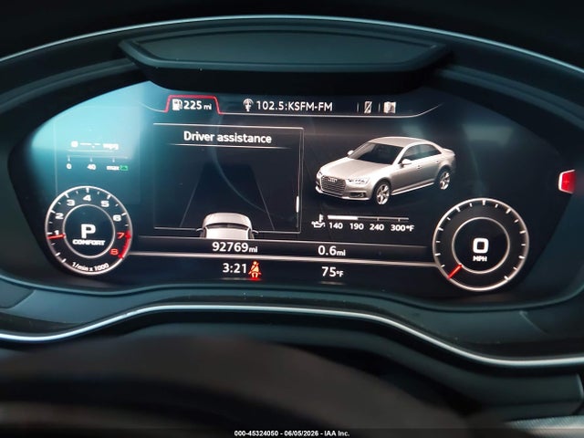 45324050 :رقم المزاد ، WAUENAF43HA162389 vin ، 2017 Audi A4 2.0t Premium مزاد بيع