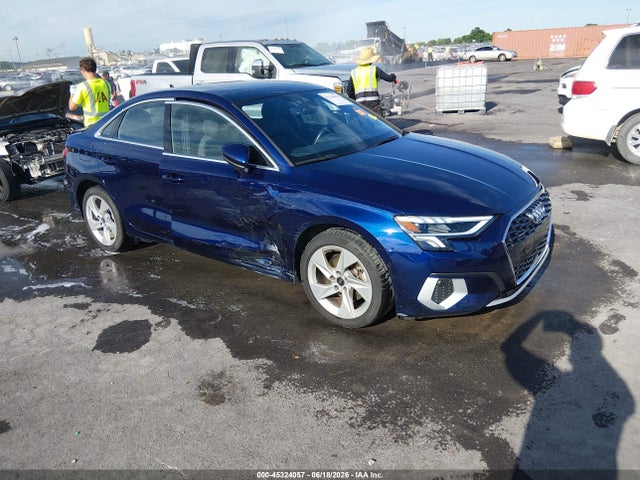 Продаж на аукціоні авто 2024 Audi A3 Premium 40 Tfsi Quattro S Tronic, vin: WAUGUDGY3RA089833, номер лоту: 45324057