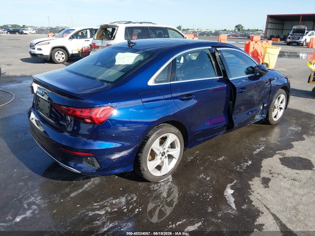 Aukcja sprzedaży 2024 Audi A3 Premium 40 Tfsi Quattro S Tronic, vin: WAUGUDGY3RA089833, numer aukcji: 45324057