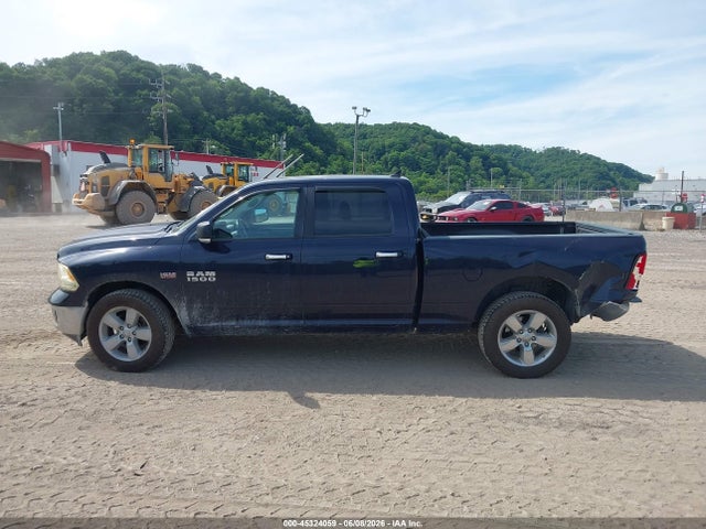 45324059 :رقم المزاد ، 1C6RR7TT7HS584318 vin ، 2017 Ram 1500 مزاد بيع