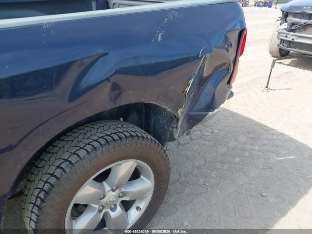 45324059 :رقم المزاد ، 1C6RR7TT7HS584318 vin ، 2017 Ram 1500 مزاد بيع