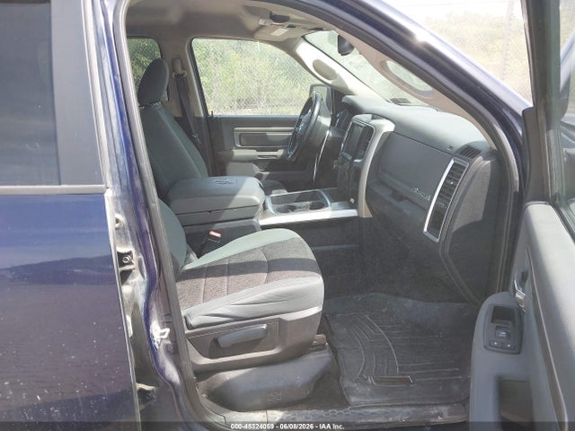 45324059 :رقم المزاد ، 1C6RR7TT7HS584318 vin ، 2017 Ram 1500 مزاد بيع