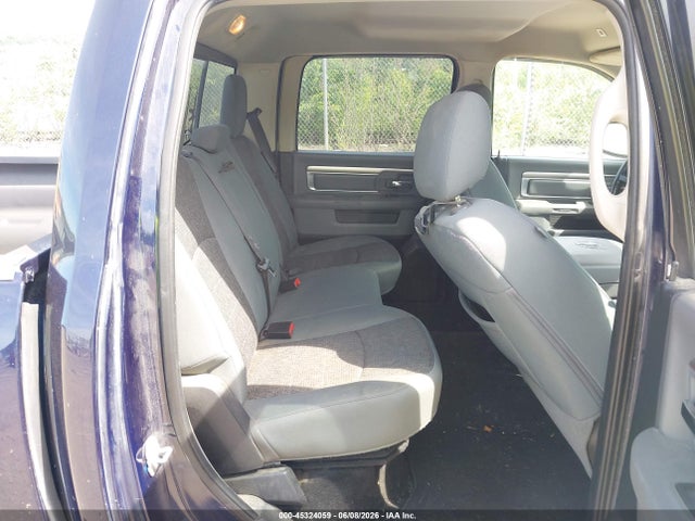 45324059 :رقم المزاد ، 1C6RR7TT7HS584318 vin ، 2017 Ram 1500 مزاد بيع