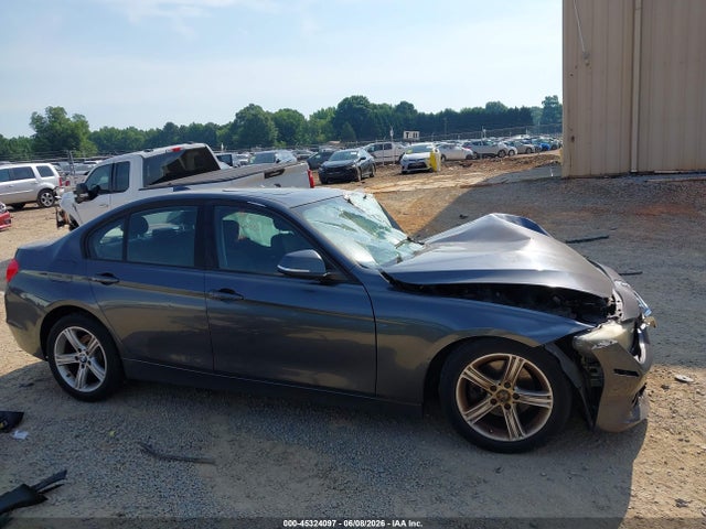Aukcja sprzedaży 2014 Bmw 320i, vin: WBA3B1G56ENS79427, numer aukcji: 45324097