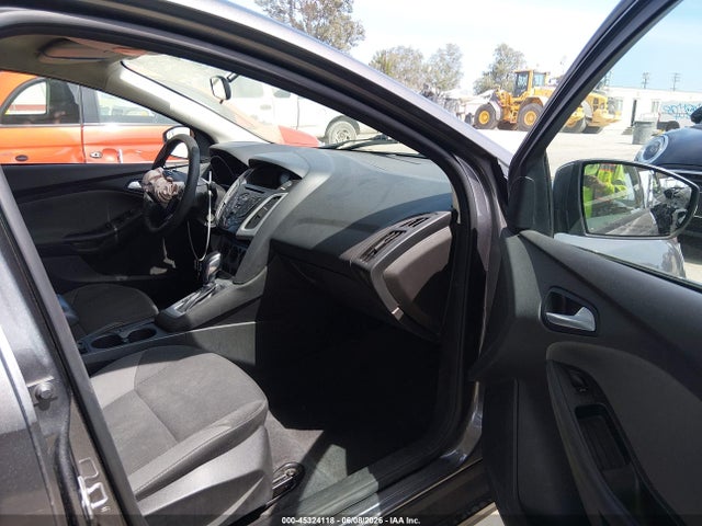 Ford FOCUS SE 2014 1FADP3F25EL241748 Image 5