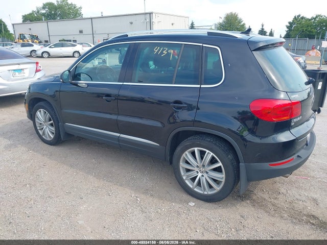 Продажа на аукционе авто 2016 Volkswagen Tiguan Se, vin: WVGAV7AXXGW509512, номер лота: 45324150