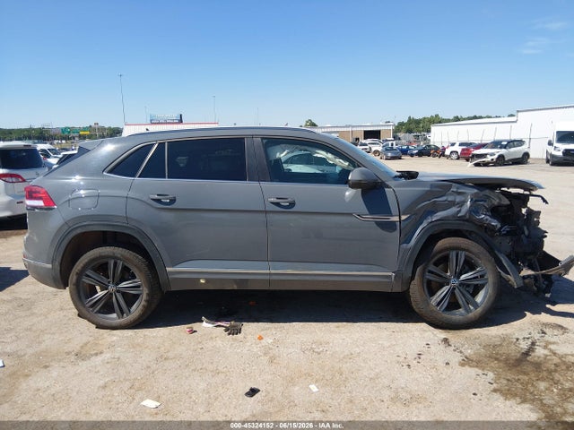 45324152 :رقم المزاد ، 1V2PE2CA8MC208131 vin ، 2021 Volkswagen Atlas Cross Sport 3.6l V6 Se W/technology R-line مزاد بيع
