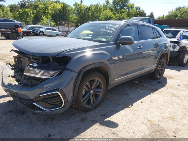45324152 :رقم المزاد ، 1V2PE2CA8MC208131 vin ، 2021 Volkswagen Atlas Cross Sport 3.6l V6 Se W/technology R-line مزاد بيع