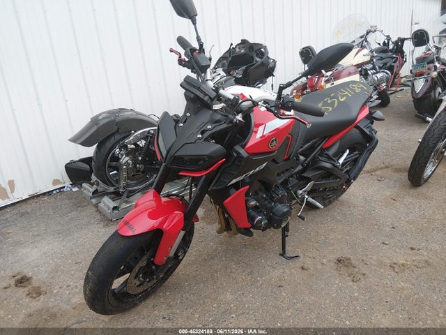Yamaha MT09 2018 JYARN53E5JA003710 Image 2
