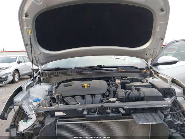 45324197 :رقم المزاد ، 3KPF24AD1ME344849 vin ، 2021 Kia Forte Lxs مزاد بيع