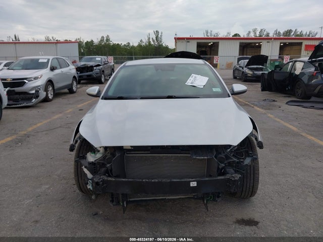 45324197 :رقم المزاد ، 3KPF24AD1ME344849 vin ، 2021 Kia Forte Lxs مزاد بيع