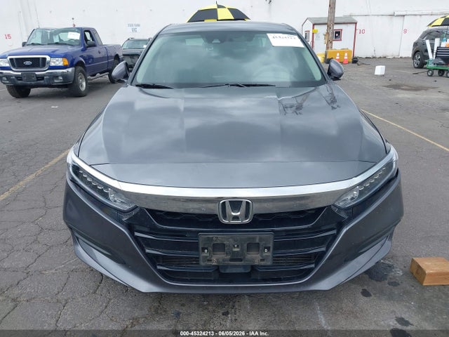 2018 Honda Accord Lx მანქანა იყიდება აუქციონზე, vin: 1HGCV1F19JA064412, აუქციონის ნომერი: 45324213