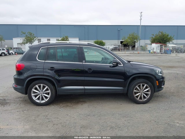 WVGRV7AX4HK003203 Volkswagen Tiguan 2.0t Wolfsburg Edition