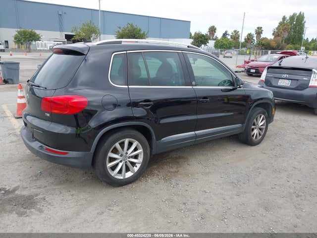 WVGRV7AX4HK003203 Volkswagen Tiguan 2.0t Wolfsburg Edition