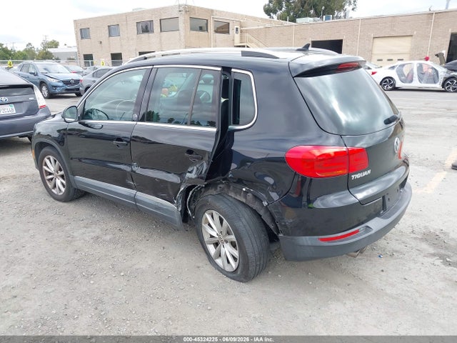 WVGRV7AX4HK003203 Volkswagen Tiguan 2.0t Wolfsburg Edition