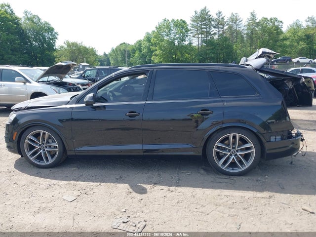 Продаж на аукціоні авто 2017 Audi Q7 3.0t Premium, vin: WA1VABF72HD058001, номер лоту: 45324252