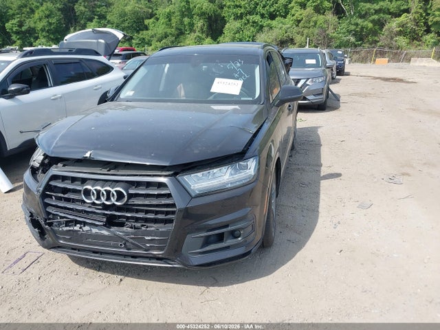 Продаж на аукціоні авто 2017 Audi Q7 3.0t Premium, vin: WA1VABF72HD058001, номер лоту: 45324252