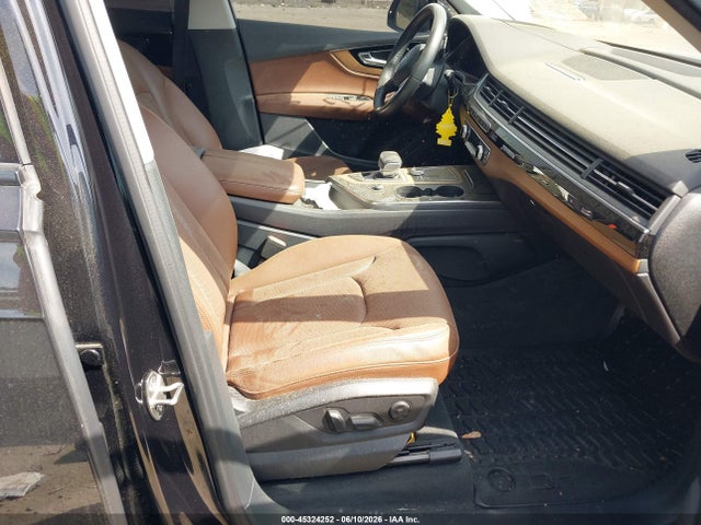 Продаж на аукціоні авто 2017 Audi Q7 3.0t Premium, vin: WA1VABF72HD058001, номер лоту: 45324252