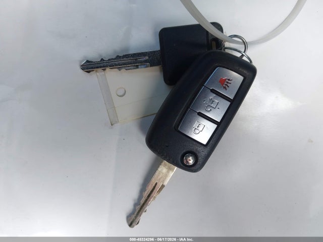 JN1BJ1CP3HW036300 Nissan Rogue Sport S