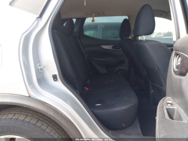 JN1BJ1CP3HW036300 Nissan Rogue Sport S