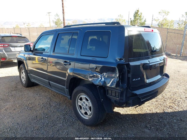 1C4NJRBB9GD579949 Jeep Patriot Sport