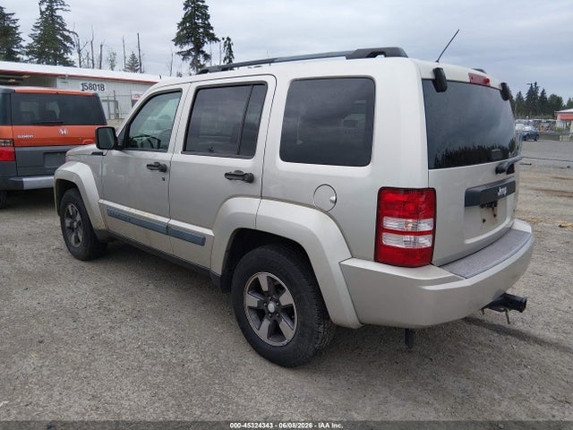 45324343 :رقم المزاد ، 1J8GP28KX8W134639 vin ، 2008 Jeep Liberty Sport مزاد بيع