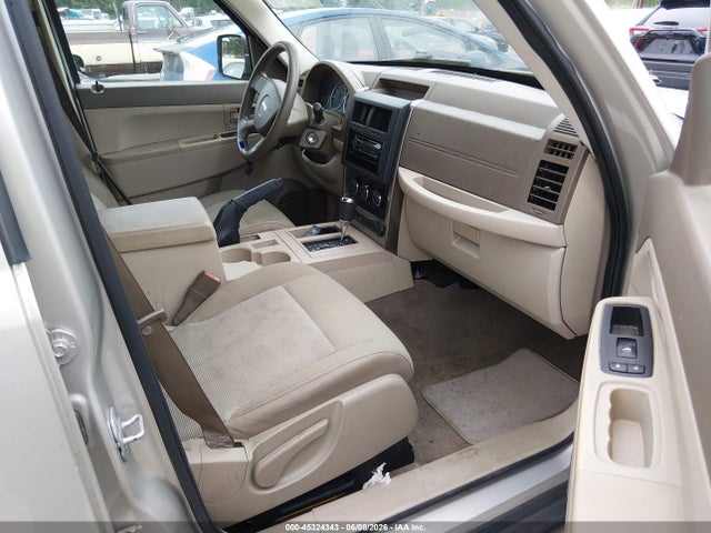 45324343 :رقم المزاد ، 1J8GP28KX8W134639 vin ، 2008 Jeep Liberty Sport مزاد بيع