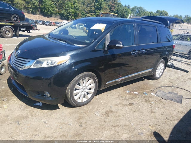 5TDDK3DC3FS102836 Toyota Sienna Limited Premium 7 Passenger