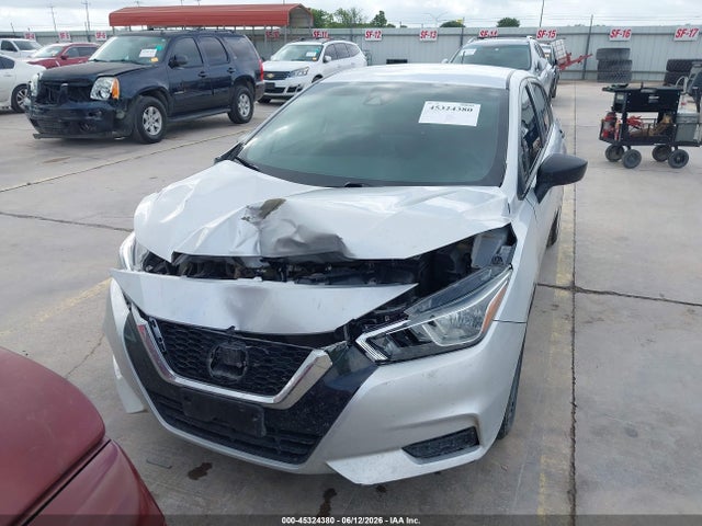 3N1CN8DV0LL897608 Nissan Versa S Xtronic Cvt