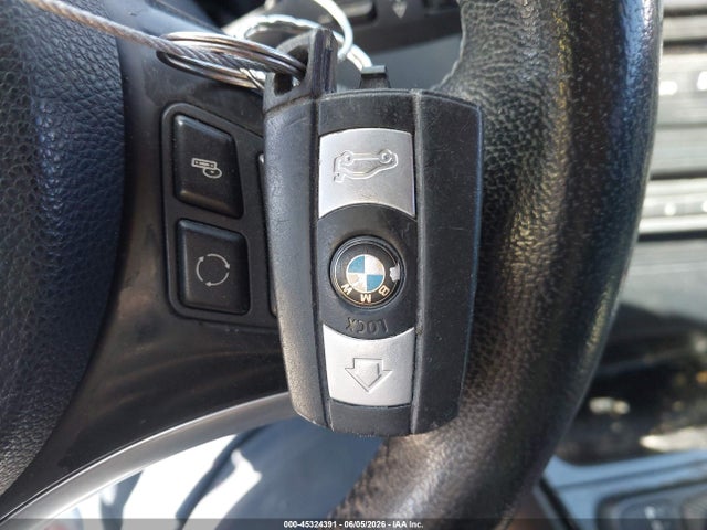 2011 Bmw 128i მანქანა იყიდება აუქციონზე, vin: WBAUP9C5XBVL89533, აუქციონის ნომერი: 45324391