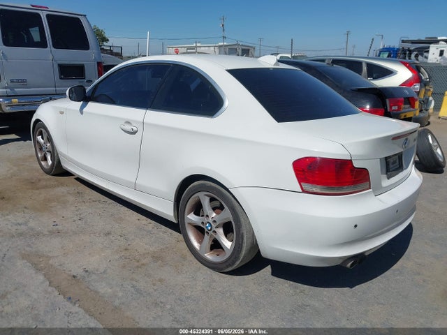2011 Bmw 128i მანქანა იყიდება აუქციონზე, vin: WBAUP9C5XBVL89533, აუქციონის ნომერი: 45324391