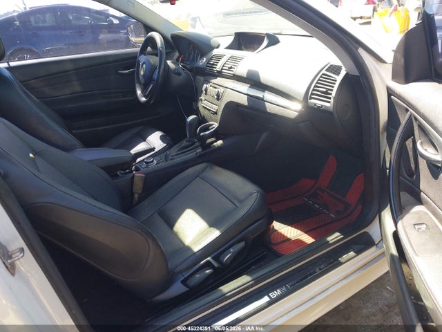 2011 Bmw 128i მანქანა იყიდება აუქციონზე, vin: WBAUP9C5XBVL89533, აუქციონის ნომერი: 45324391