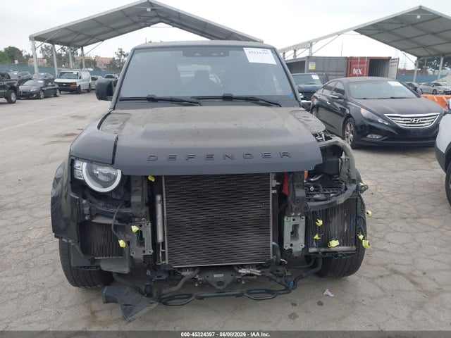 SALEKEEX6L2018359 Land Rover Defender 110 Standard