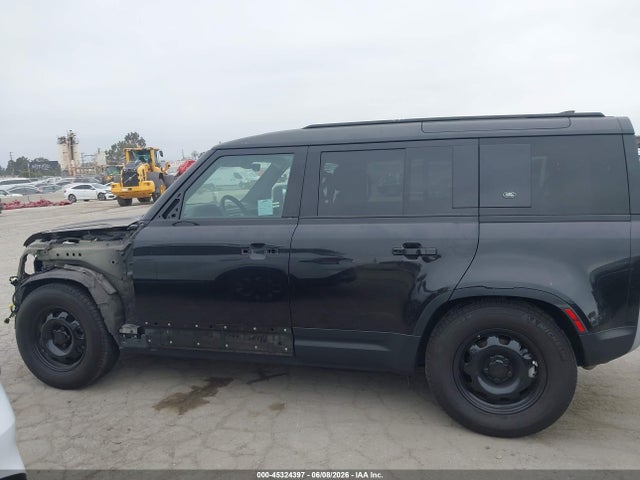 SALEKEEX6L2018359 Land Rover Defender 110 Standard