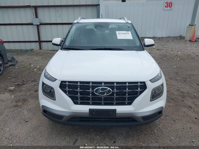 45324411 :رقم المزاد ، KMHRC8A36SU362668 vin ، 2025 Hyundai Venue Sel مزاد بيع