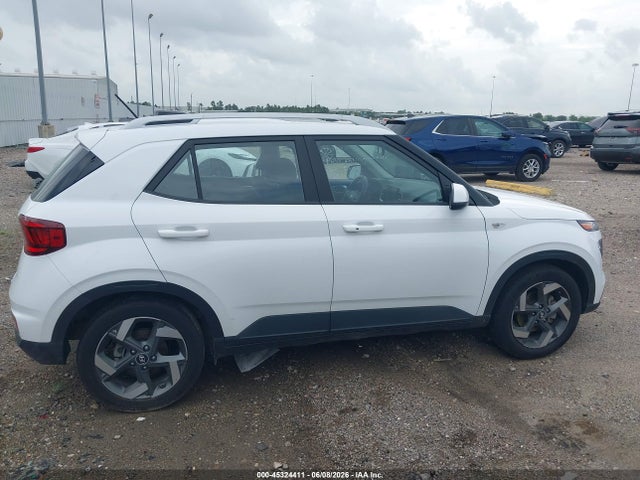45324411 :رقم المزاد ، KMHRC8A36SU362668 vin ، 2025 Hyundai Venue Sel مزاد بيع