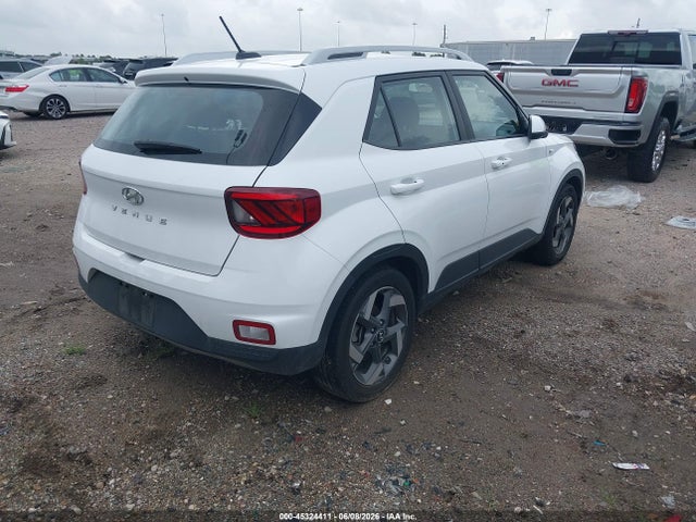 45324411 :رقم المزاد ، KMHRC8A36SU362668 vin ، 2025 Hyundai Venue Sel مزاد بيع