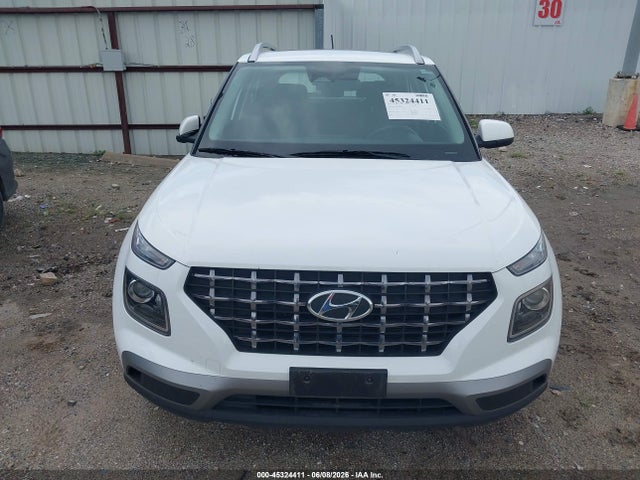 45324411 :رقم المزاد ، KMHRC8A36SU362668 vin ، 2025 Hyundai Venue Sel مزاد بيع