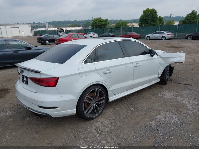 45324523 :رقم المزاد ، WAUB1GFF3J1069493 vin ، 2018 Audi S3 2.0t Premium Plus/2.0t Tech Premium Plus مزاد بيع