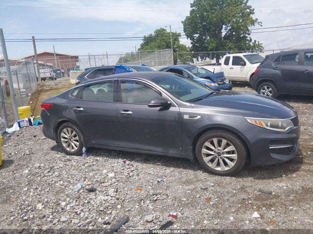Продаж на аукціоні авто 2017 Kia Optima Ex, vin: 5XXGU4L3XHG133763, номер лоту: 45324550
