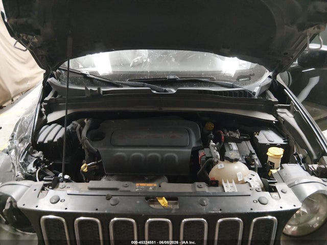 ZACCJABB3JPJ27476 Jeep Renegade Latitude Fwd
