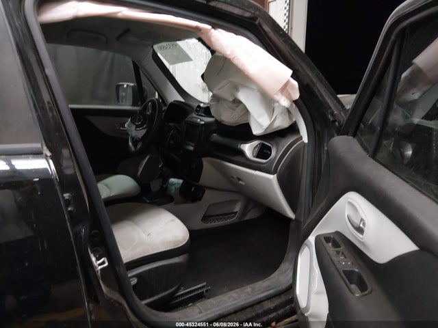 ZACCJABB3JPJ27476 Jeep Renegade Latitude Fwd