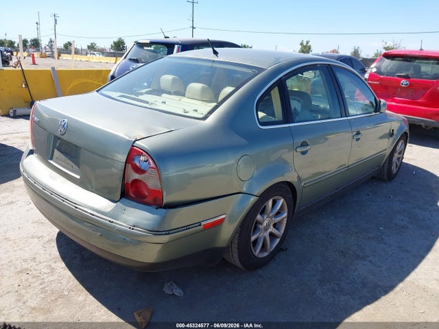 2004 Volkswagen Passat Gls მანქანა იყიდება აუქციონზე, vin: WVWPD63B54P097034, აუქციონის ნომერი: 45324577