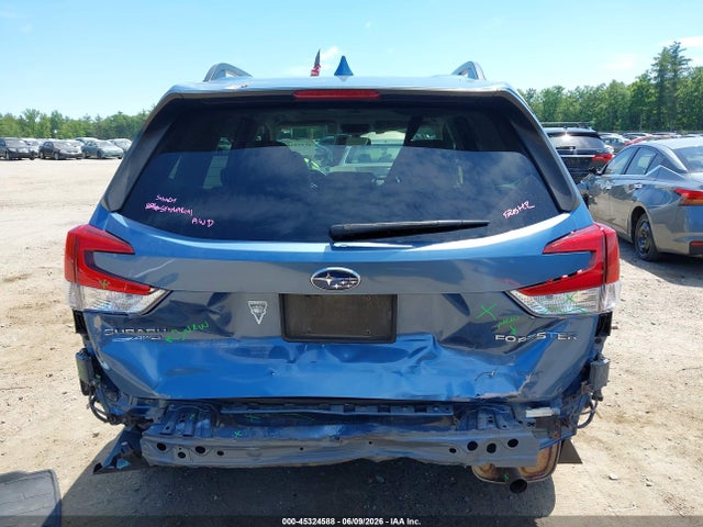 45324588 :رقم المزاد ، JF2SKAJC8MH460310 vin ، 2021 Subaru Forester Premium مزاد بيع